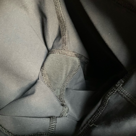 Lululemon Run for Your Life Crop Leggings Black 2 - Picture 8 of 9